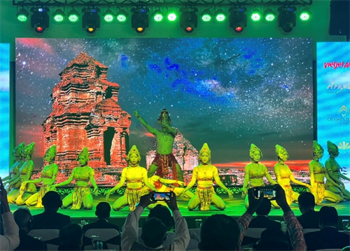 Giới thiệu du lịch Bình Thuận tại hội nghị xúc tiến du lịch Ấn Độ